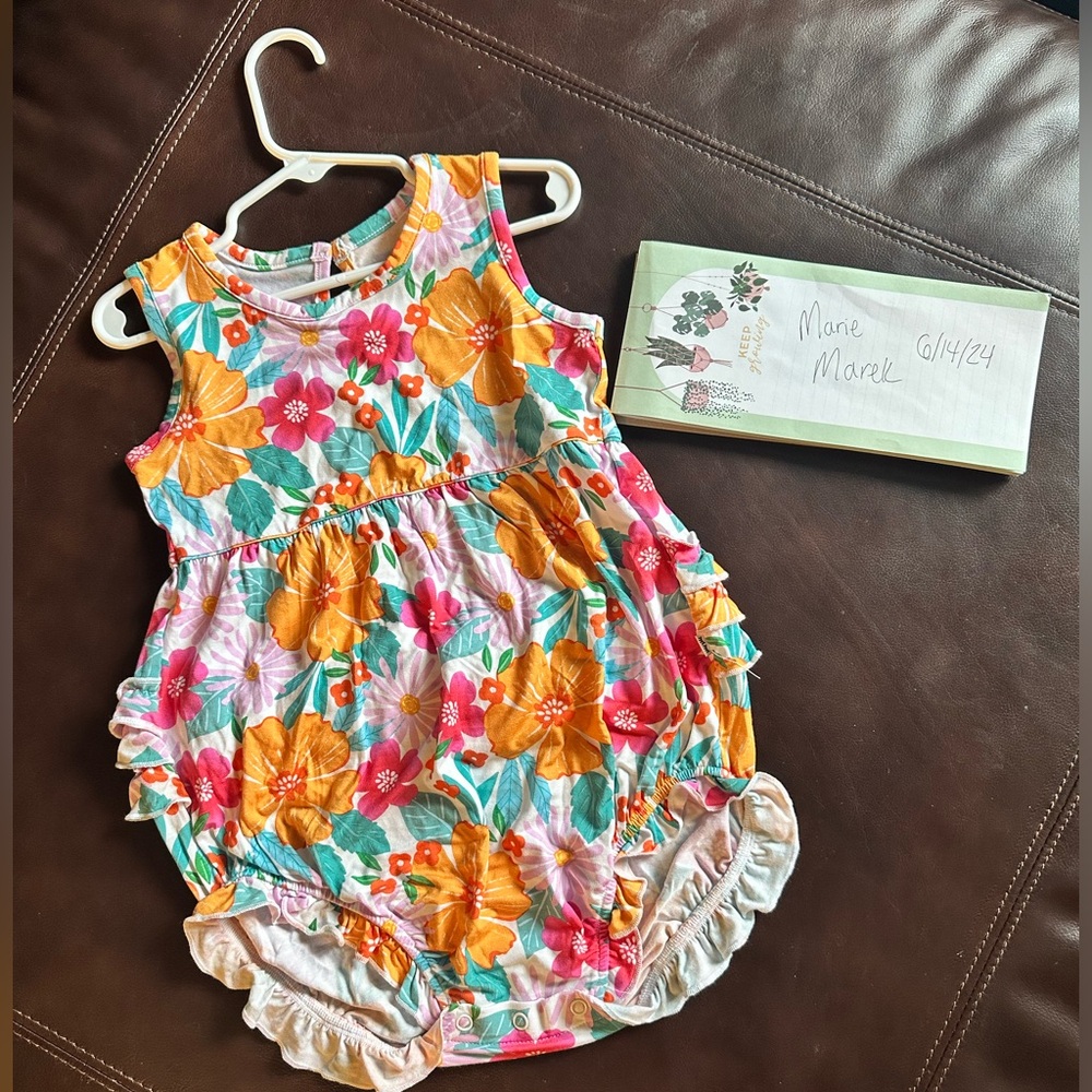 Bubble romper little sleepies